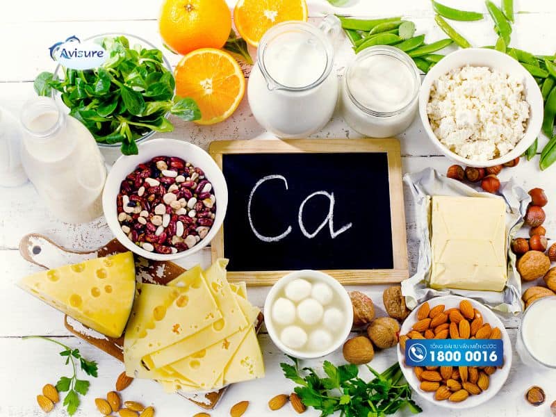 Mẹ bầu ăn gì để con mũi cao - Có bao gồm thực phẩm giàu Canxi